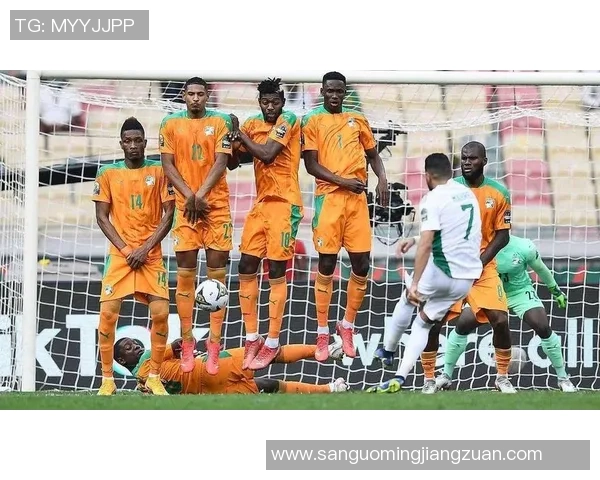 摩洛哥与埃及在非洲国家杯的激烈对决展现足球魅力与团队精神